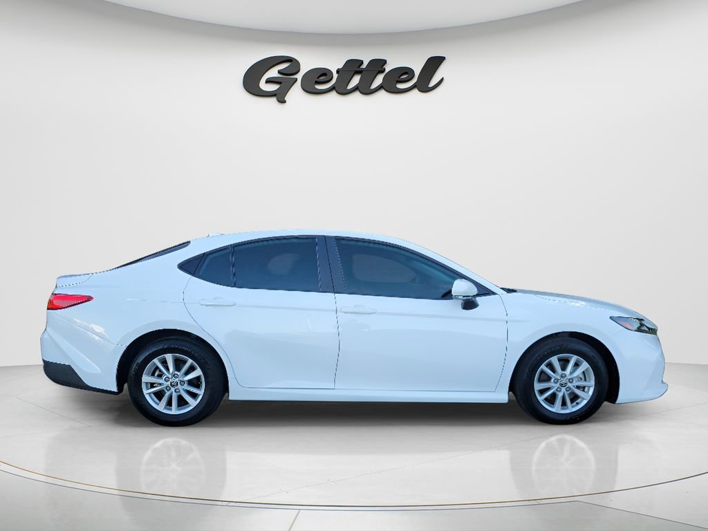 Certified 2025 Toyota Camry LE FWD image 4