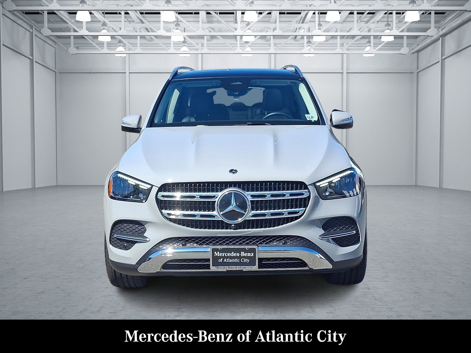 Certified 2025 Mercedes-Benz GLE 450 4MATIC image 2