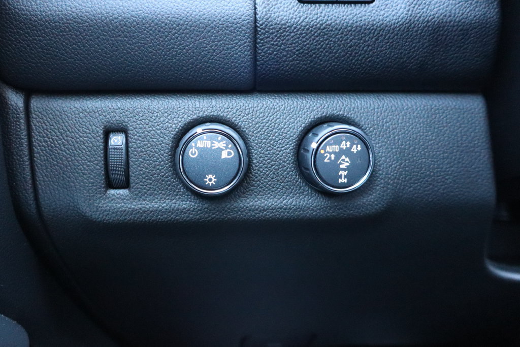 Used 2022 Chevrolet Colorado ZR2 AWD/4WD image 15