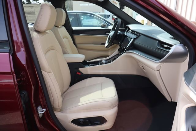 New 2026 Jeep Grand Cherokee Limited AWD/4WD image 44
