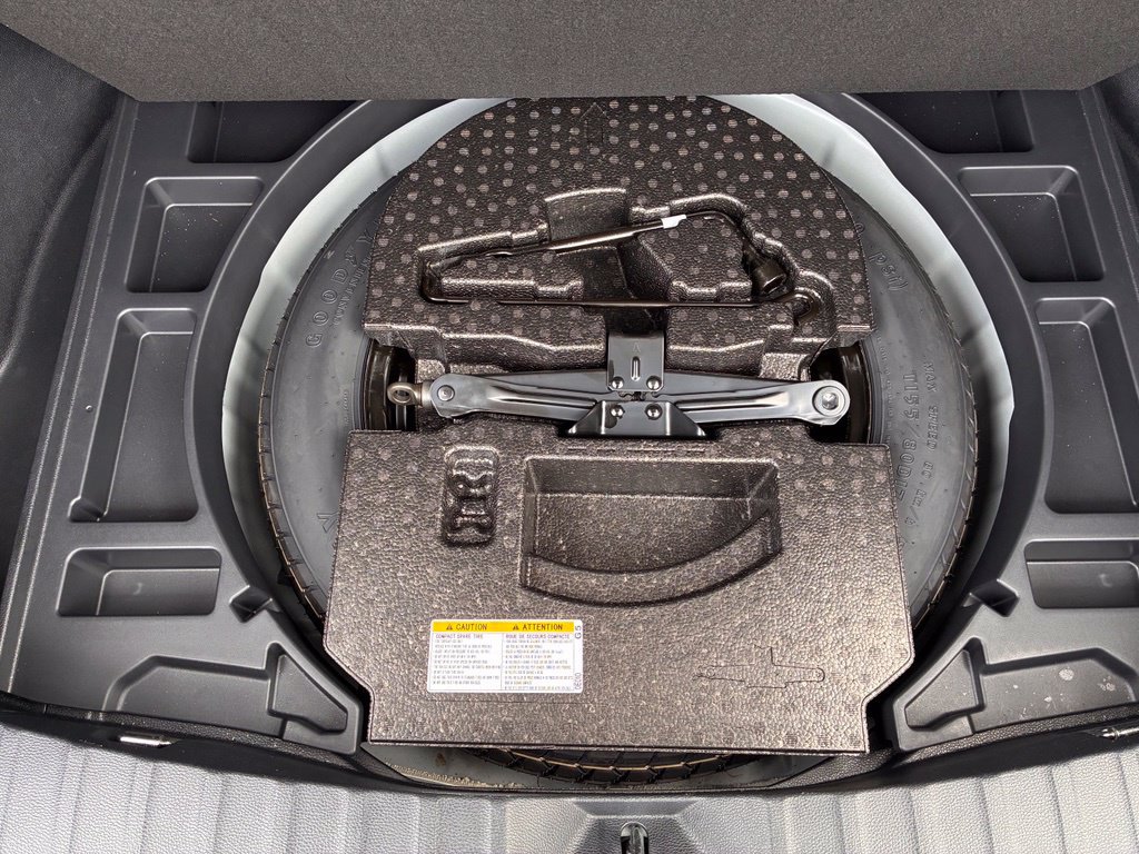 Used 2025 Toyota Corolla Cross L FWD image 13