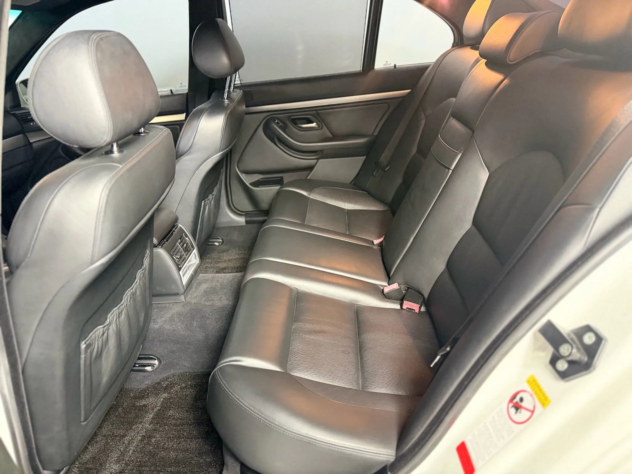 Used 2003 BMW M5 image 24