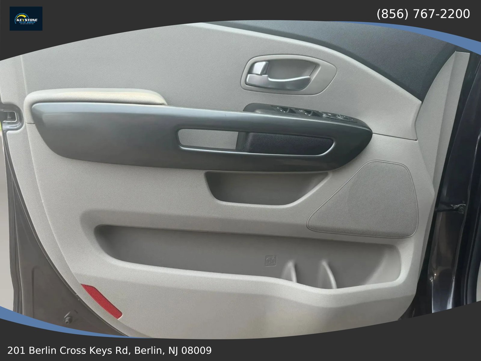 Used 2021 Kia Sedona EX FWD image 9