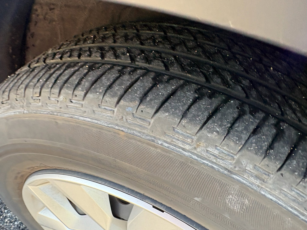 Used 2025 Honda CR-V LX image 10