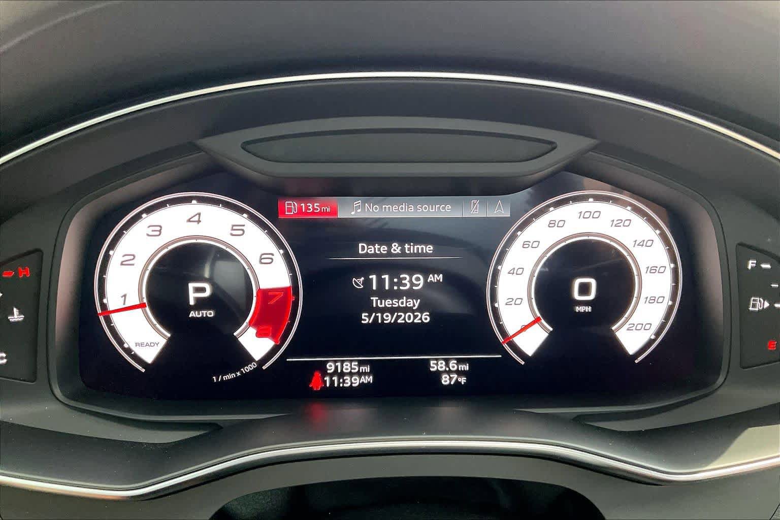 Used 2025 Audi RS 6 performance AWD/4WD image 25