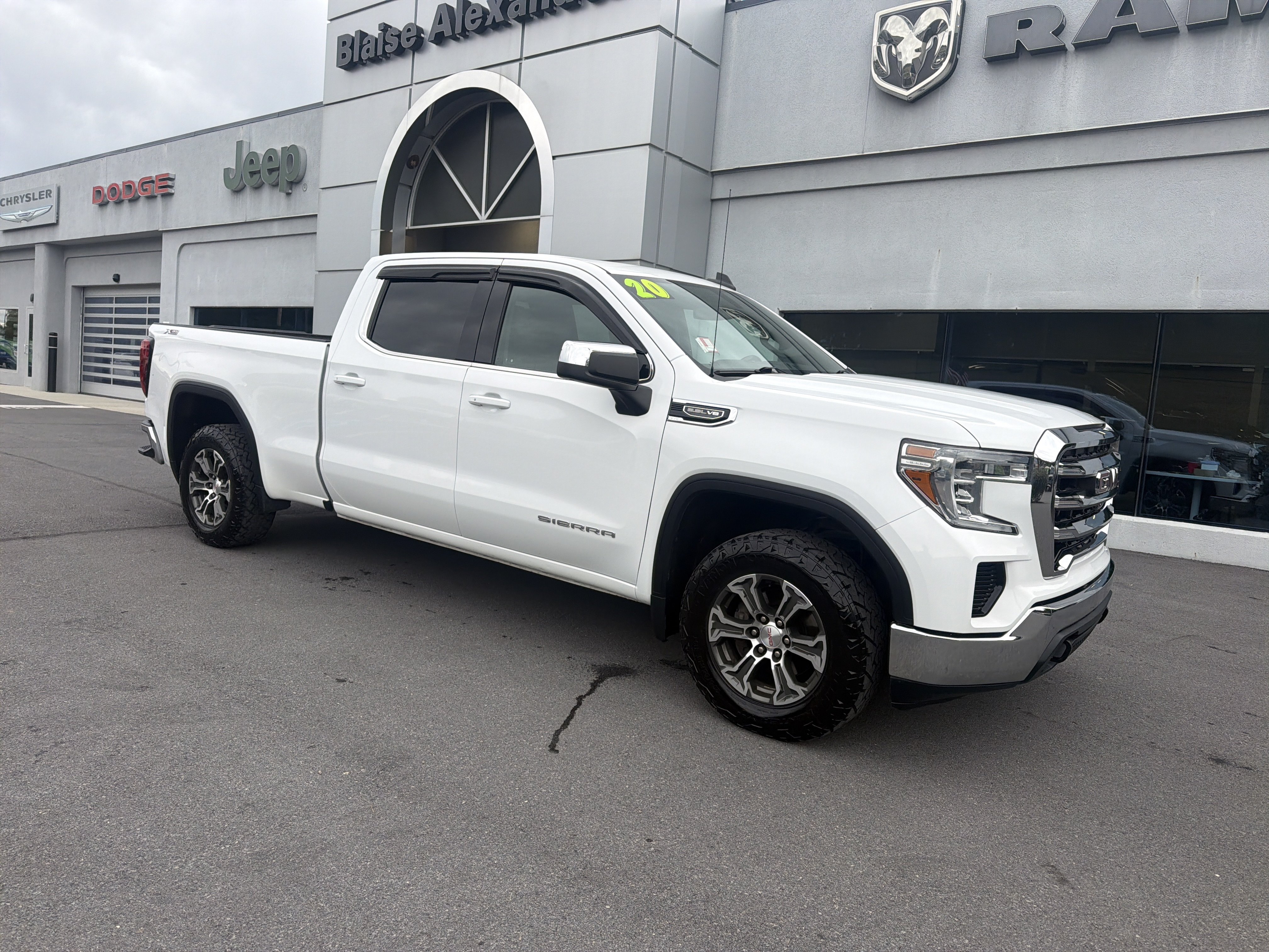 Used 2020 GMC Sierra 1500 SLE w/ SLE Convenience Package