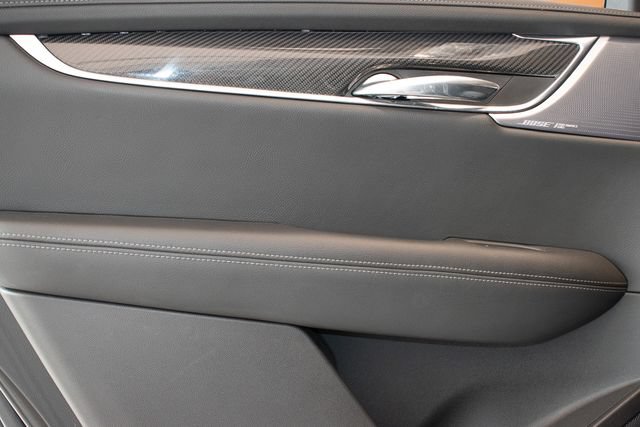 Used 2023 Cadillac XT6 Sport w/ LPO, Floor Liner Package AWD/4WD image 21
