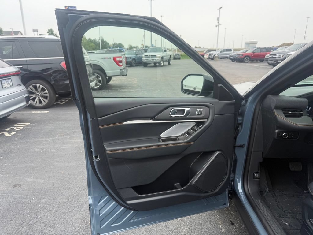 New 2026 Ford Explorer Tremor w/ Tremor Ultimate Package AWD/4WD image 12