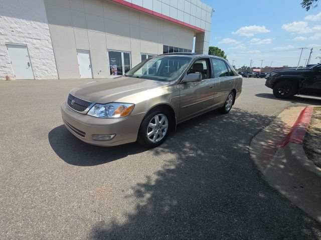 Used 2000 Toyota Avalon XLS