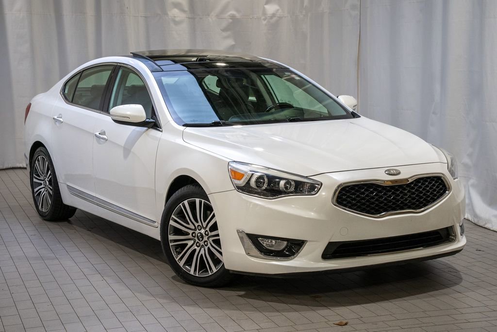 Used 2014 Kia Cadenza Premium w/ Luxury Package image 1
