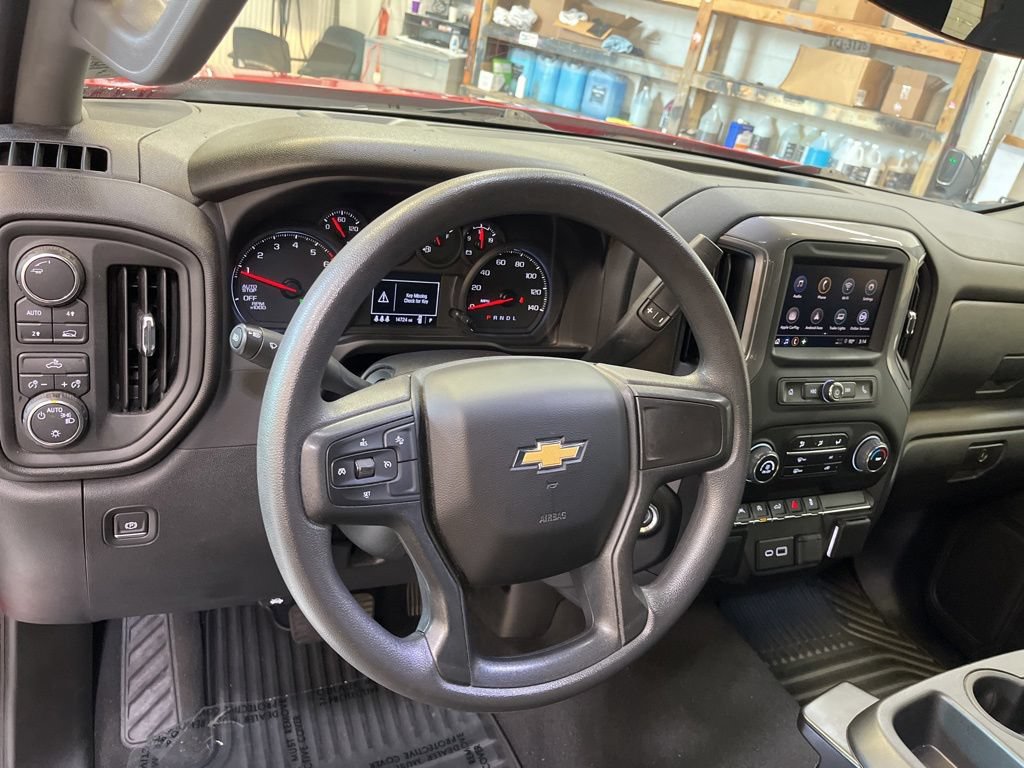 Used 2024 Chevrolet Silverado 1500 Custom AWD/4WD image 18