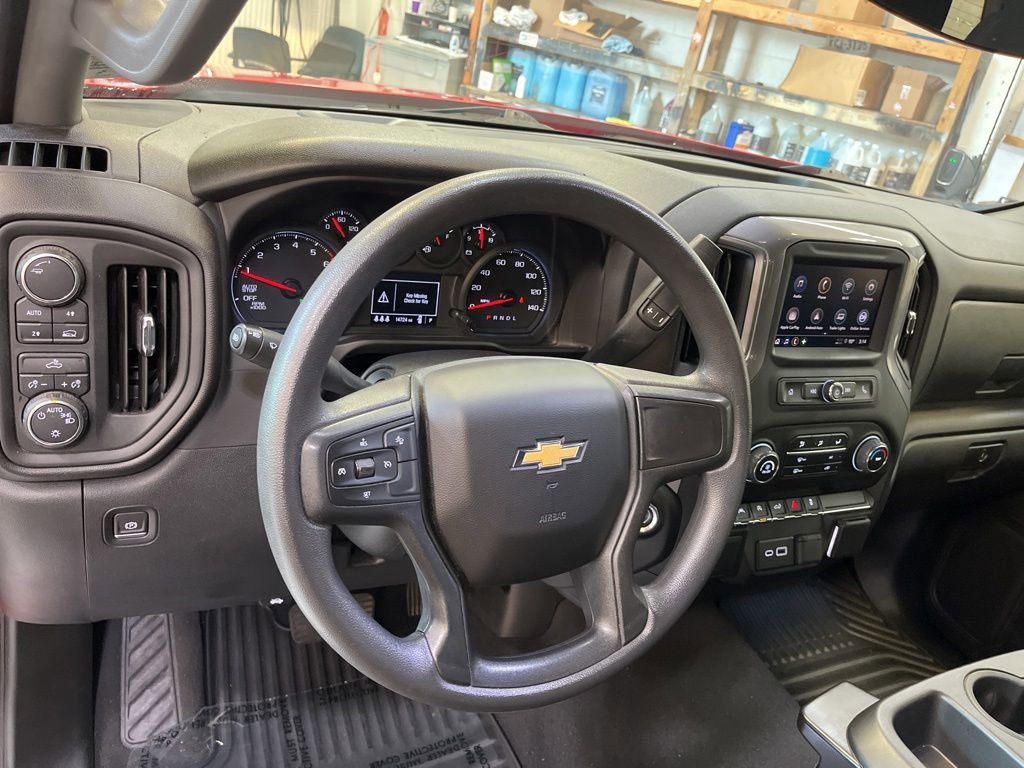 Used 2024 Chevrolet Silverado 1500 Custom AWD/4WD image 18