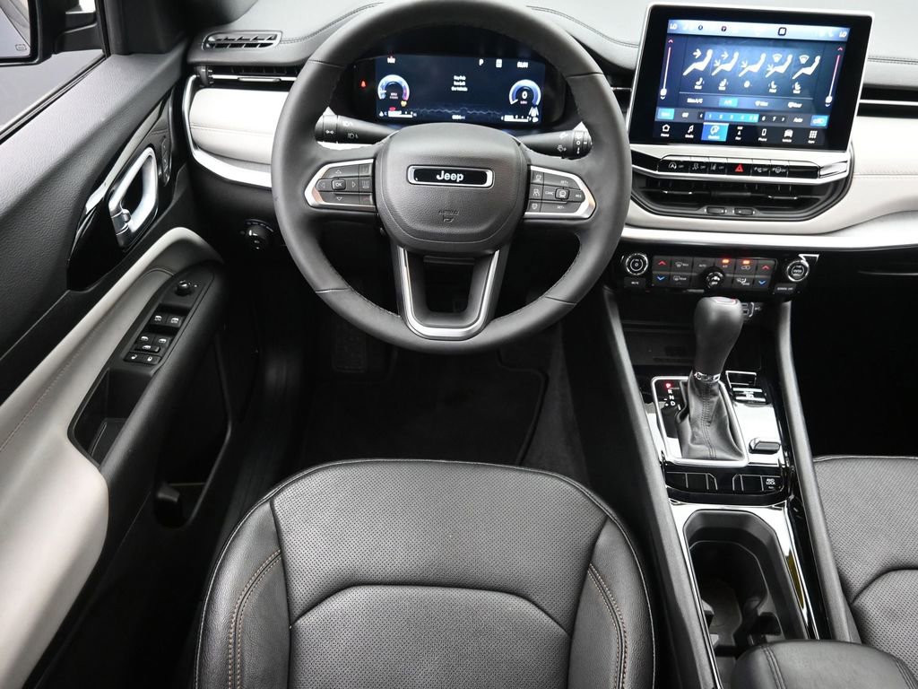 Used 2024 Jeep Compass Limited w/ Elite Group image 12