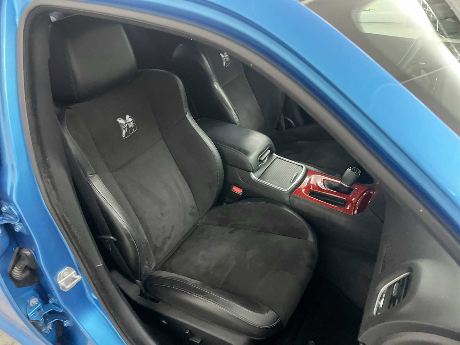 Used 2018 Dodge Charger R/T Scat Pack w/ Dynamics Package RWD image 31