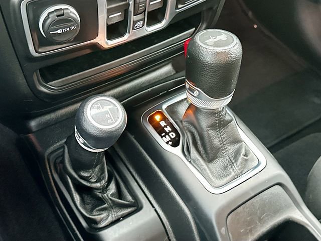 Used 2022 Jeep Wrangler Unlimited Sport image 16