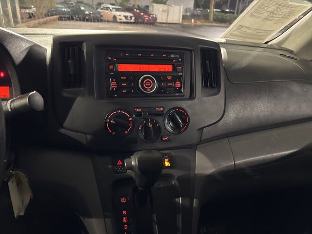 Used 2015 Nissan NV200 S w/ Cruise Control Package image 28
