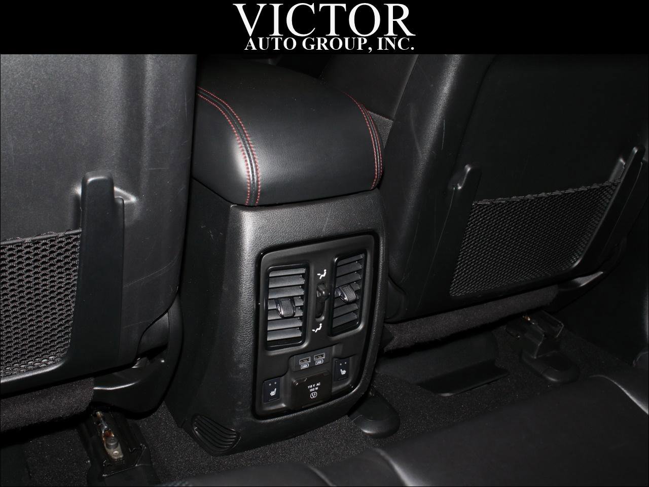 Used 2023 Dodge Durango GT image 32