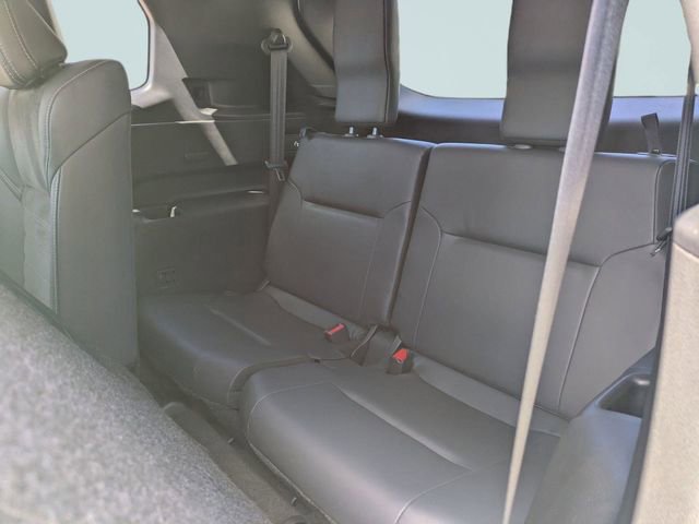 Used 2024 Mitsubishi Outlander SE FWD image 15