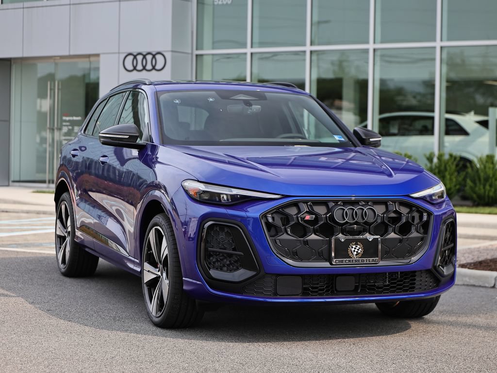 New 2026 Audi SQ5 Prestige AWD/4WD image 2