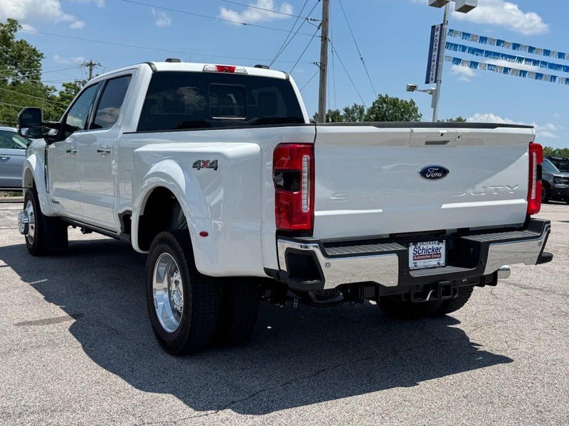 Used 2026 Ford F450 Lariat w/ Lariat Ultimate Package AWD/4WD image 6