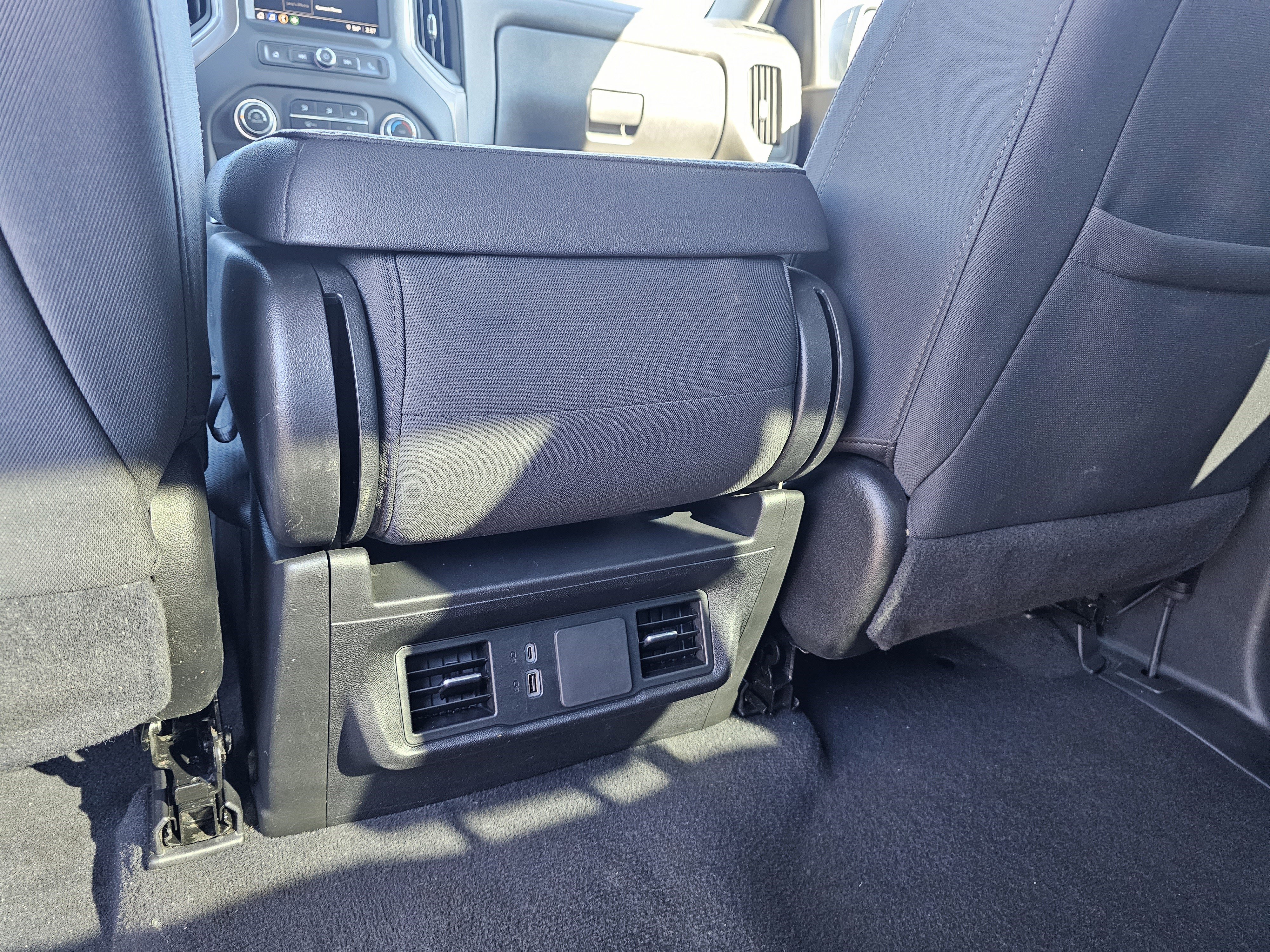 Used 2023 Chevrolet Silverado 1500 Custom image 23