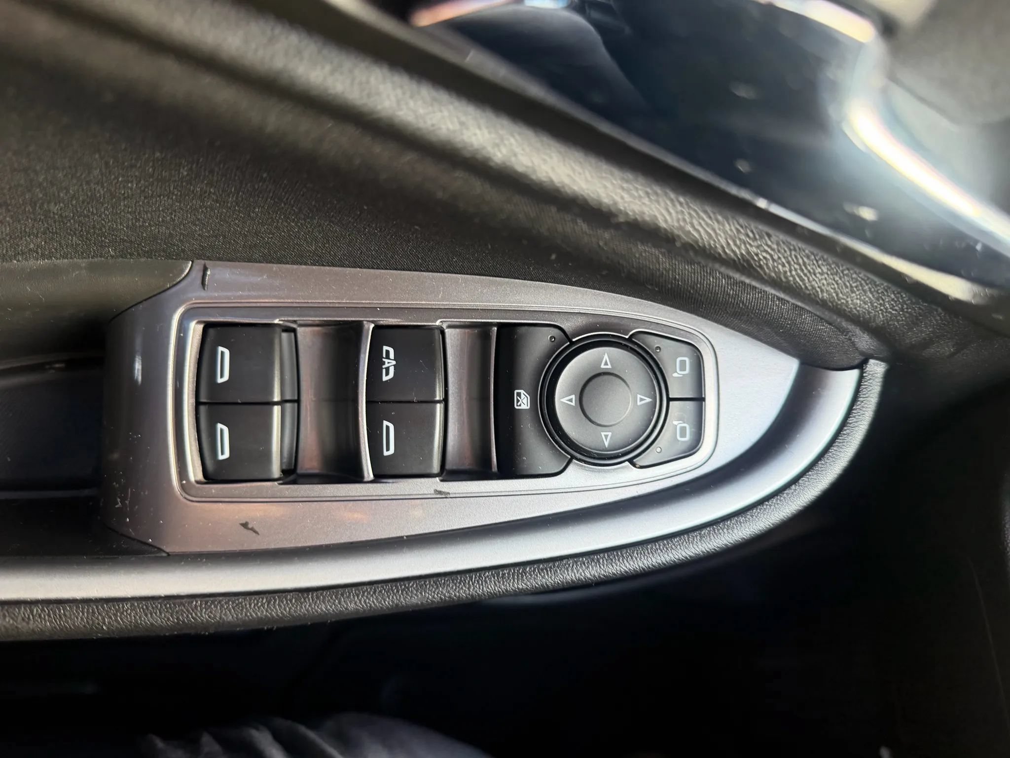 Used 2022 Chevrolet Malibu LT FWD image 22
