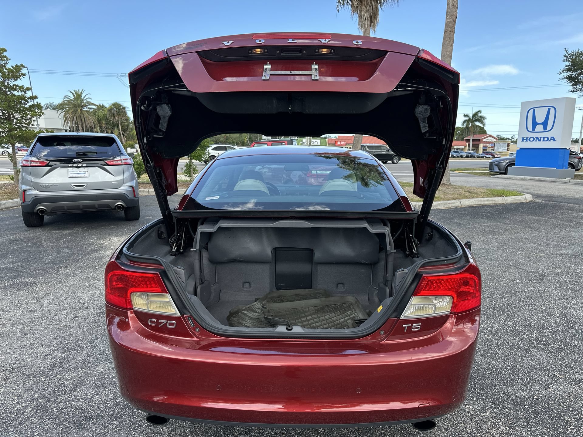 Used 2013 Volvo C70 T5 FWD image 13