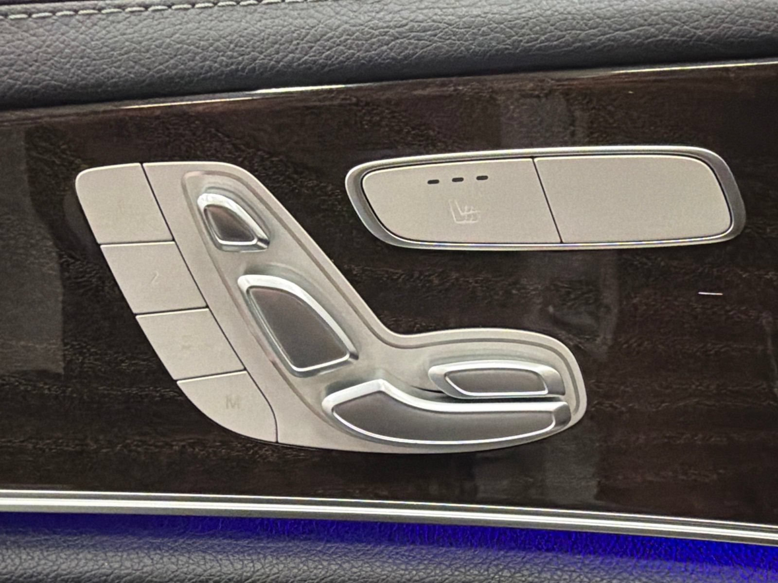 Used 2022 Mercedes-Benz E 450 4MATIC Sedan image 22