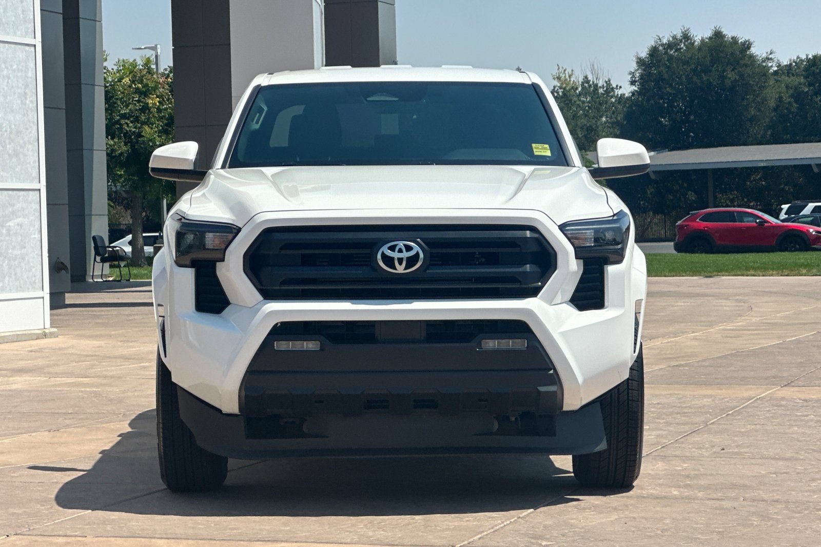 Certified 2025 Toyota Tacoma SR5 AWD/4WD image 11