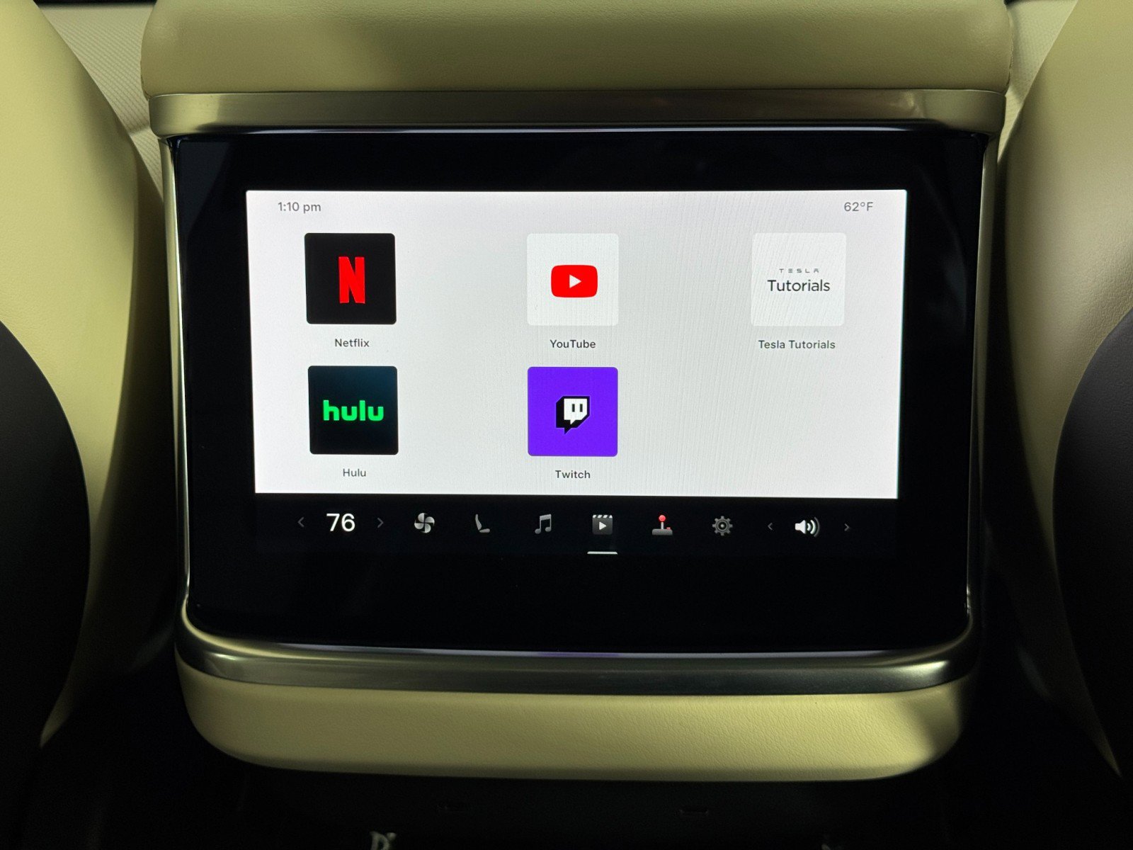 Used 2022 Tesla Model S Plaid image 37