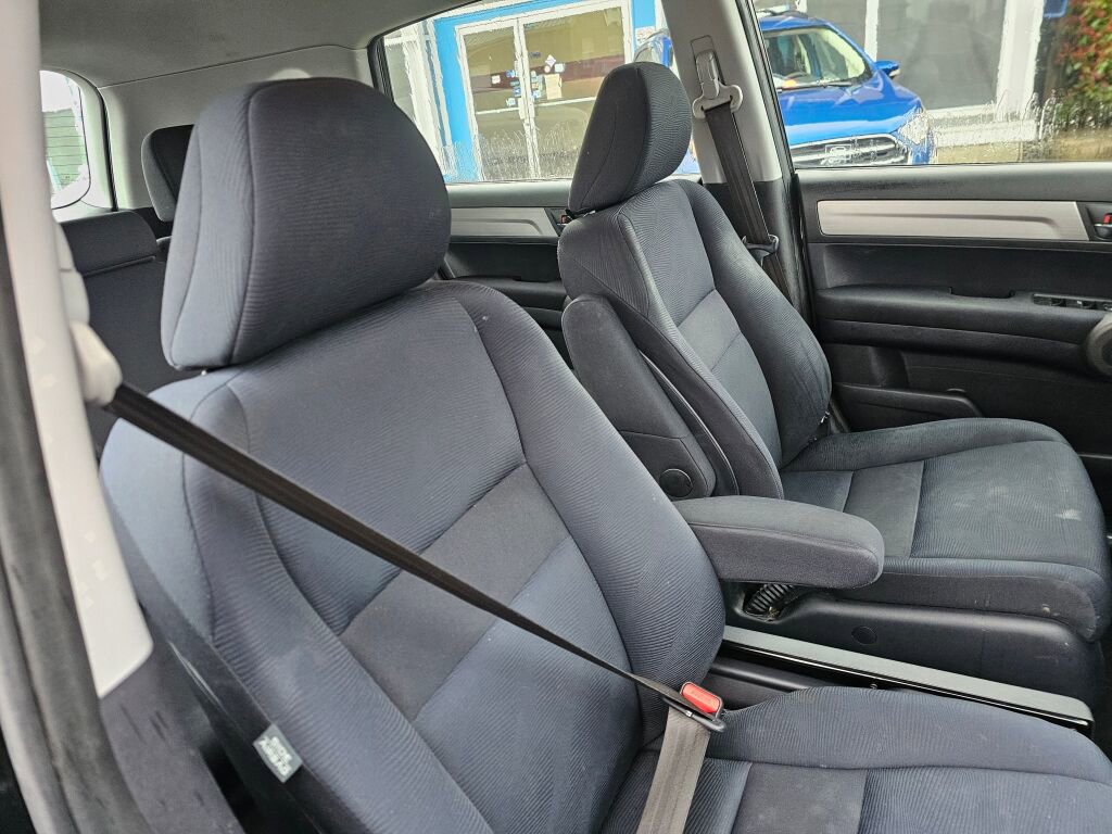 Used 2010 Honda CR-V LX image 12