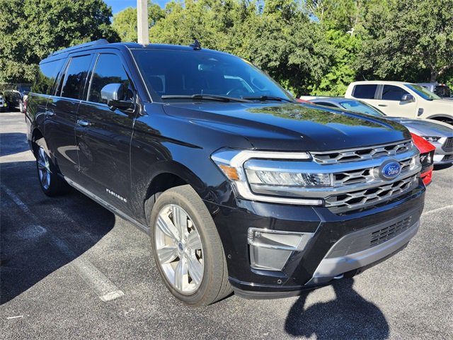 Used 2024 Ford Expedition Max Platinum image 3