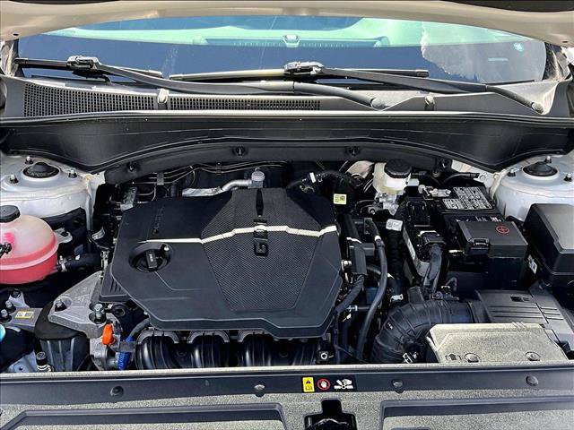 Used 2021 Hyundai Santa Fe SE AWD/4WD image 11