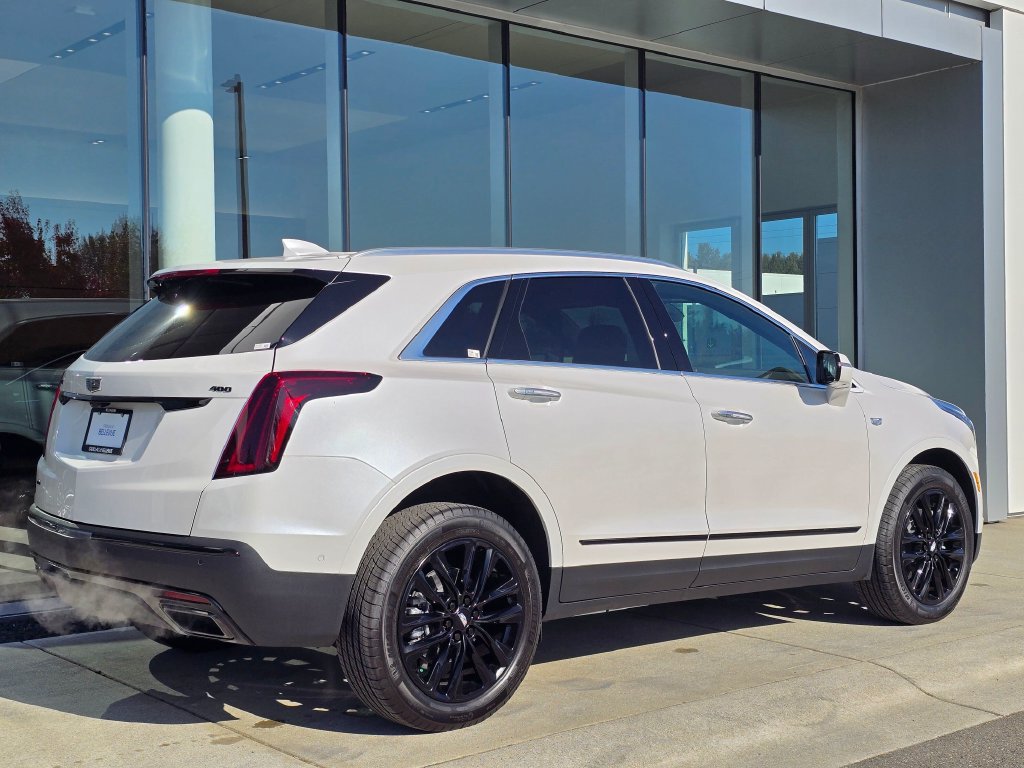 New 2026 Cadillac XT5 Premium Luxury w/ LPO, ONYX Package AWD/4WD image 5