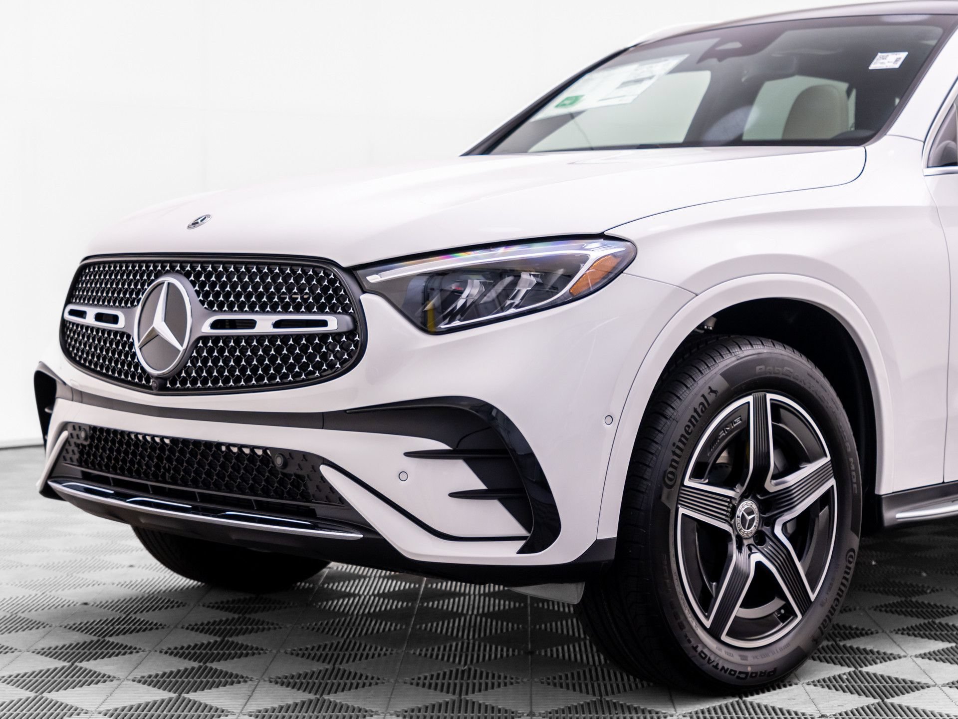 New 2027 Mercedes-Benz GLC 350e 4MATIC image 40