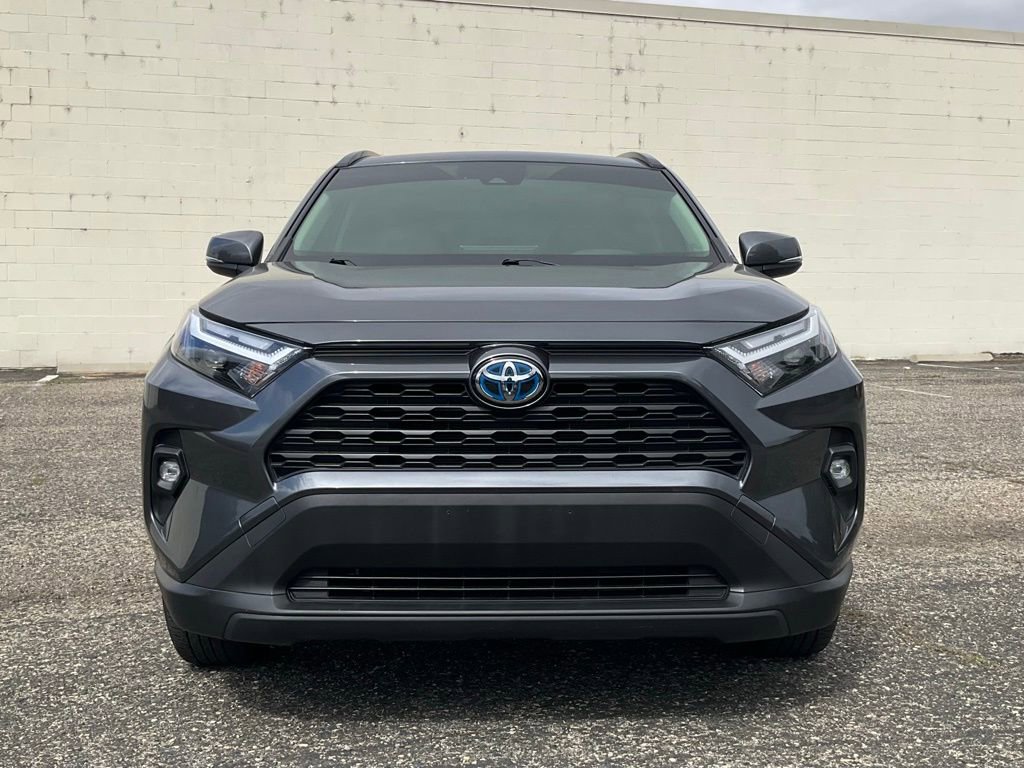 Used 2024 Toyota RAV4 XLE Premium image 28