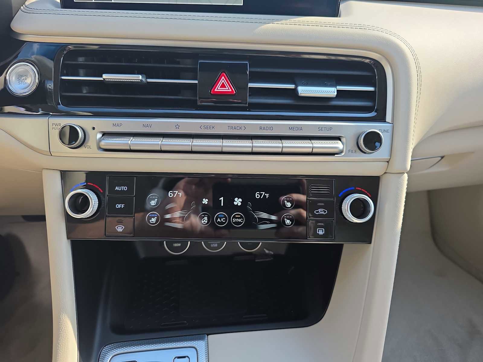 New 2026 Genesis G70 2.5T Prestige image 12