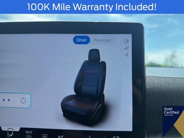 Used 2025 Ford Explorer ST AWD/4WD image 38