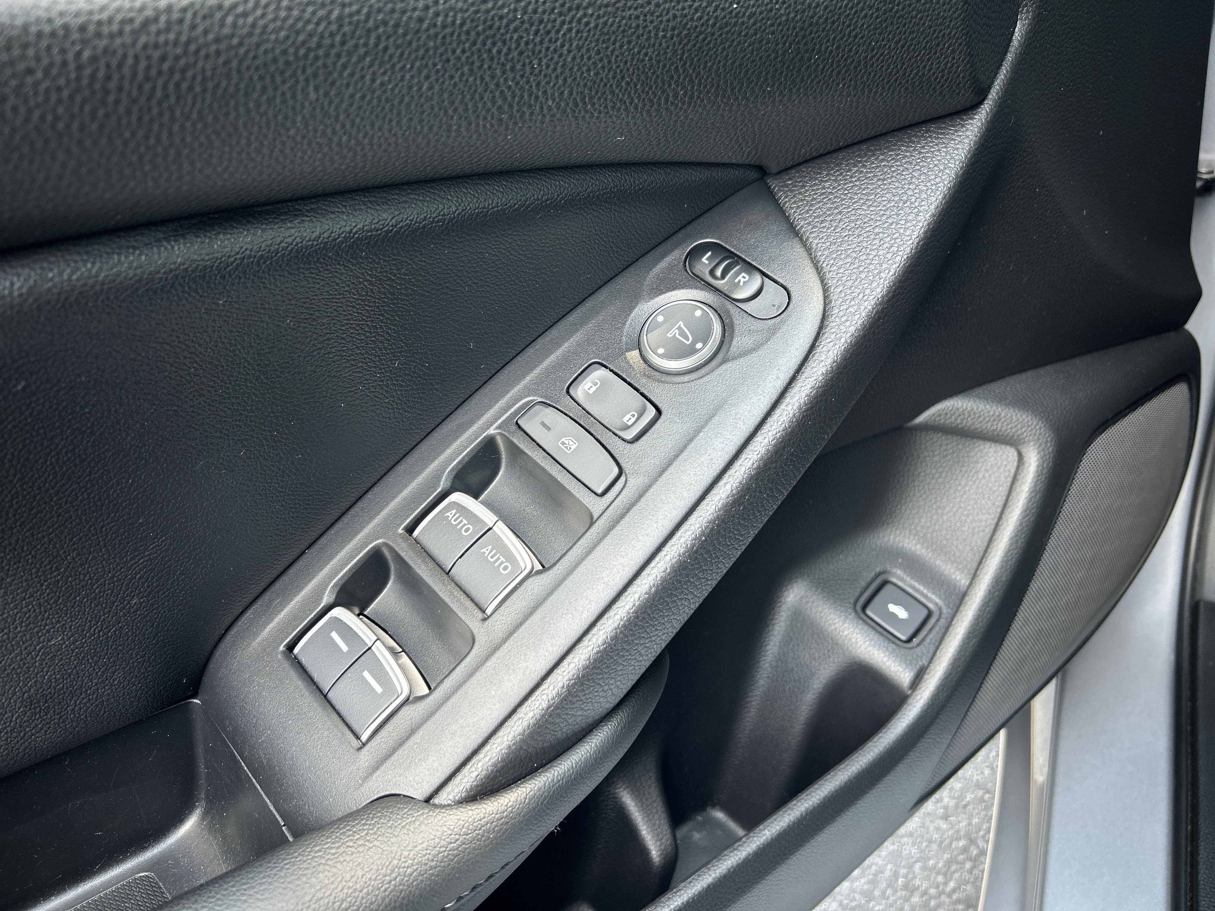Used 2021 Honda Accord Sport image 23