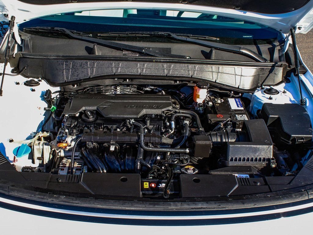 Used 2024 Hyundai Kona SE image 44