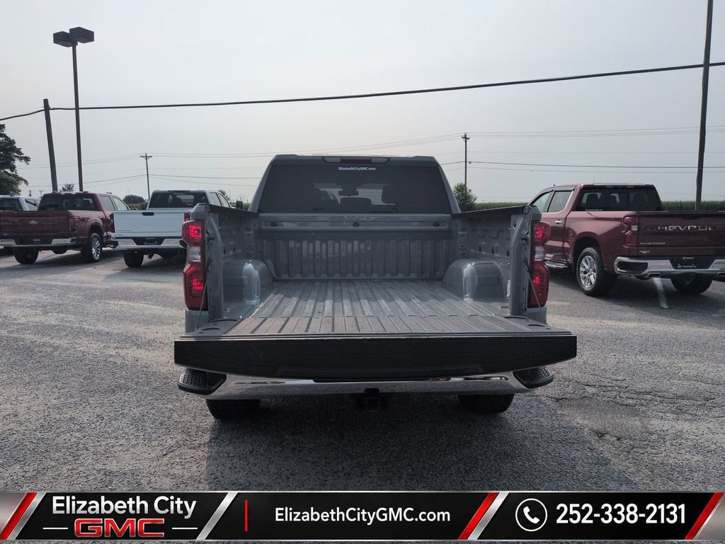 Used 2024 Chevrolet Silverado 1500 LT AWD/4WD image 22