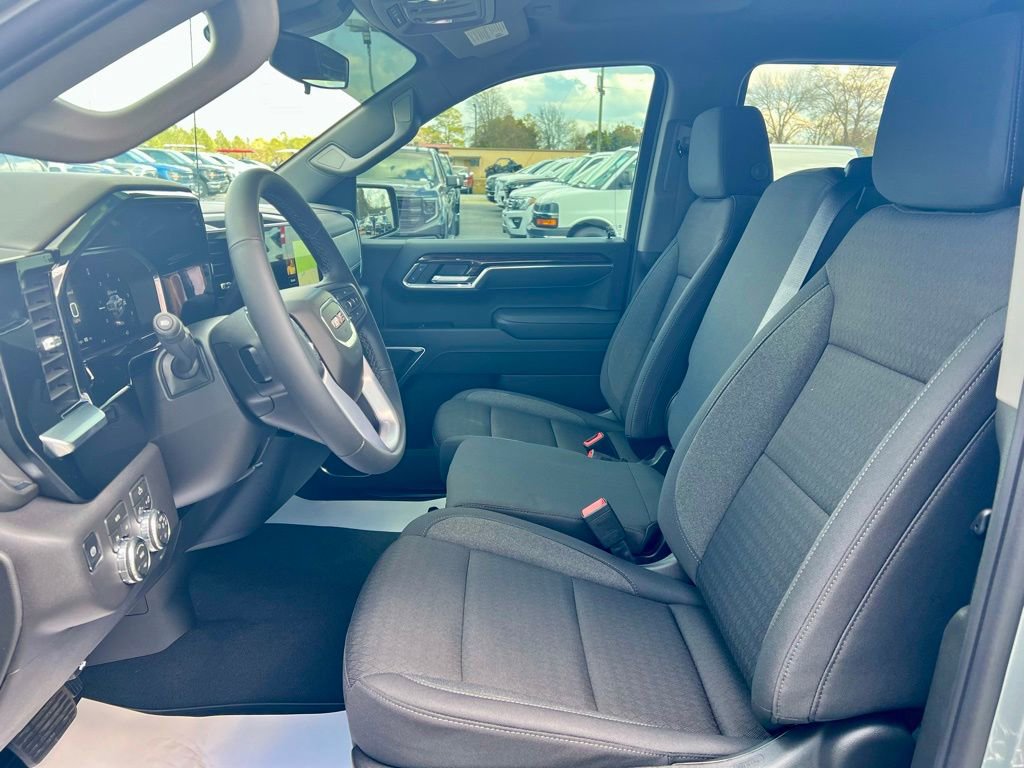 New 2026 GMC Sierra 1500 Elevation image 13