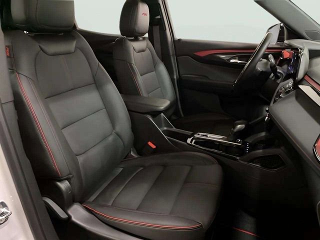 Used 2025 Chevrolet TrailBlazer RS w/ Convenience Package image 74