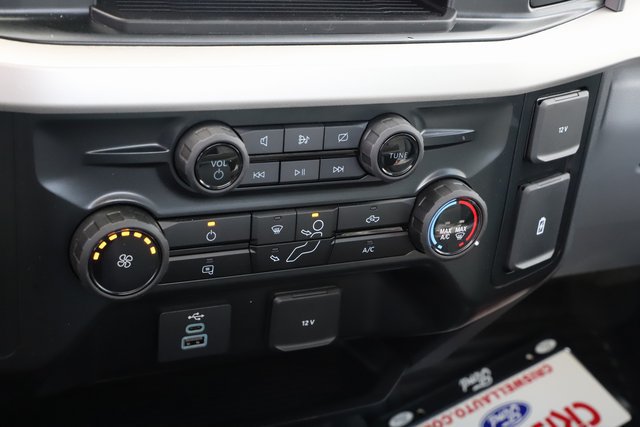 Used 2024 Ford F550 4x4 Regular Cab Super Duty image 27