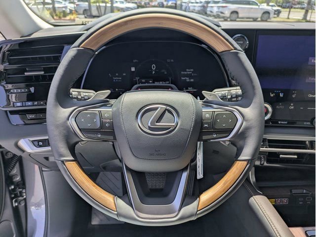 New 2026 Lexus RX 450h AWD image 15