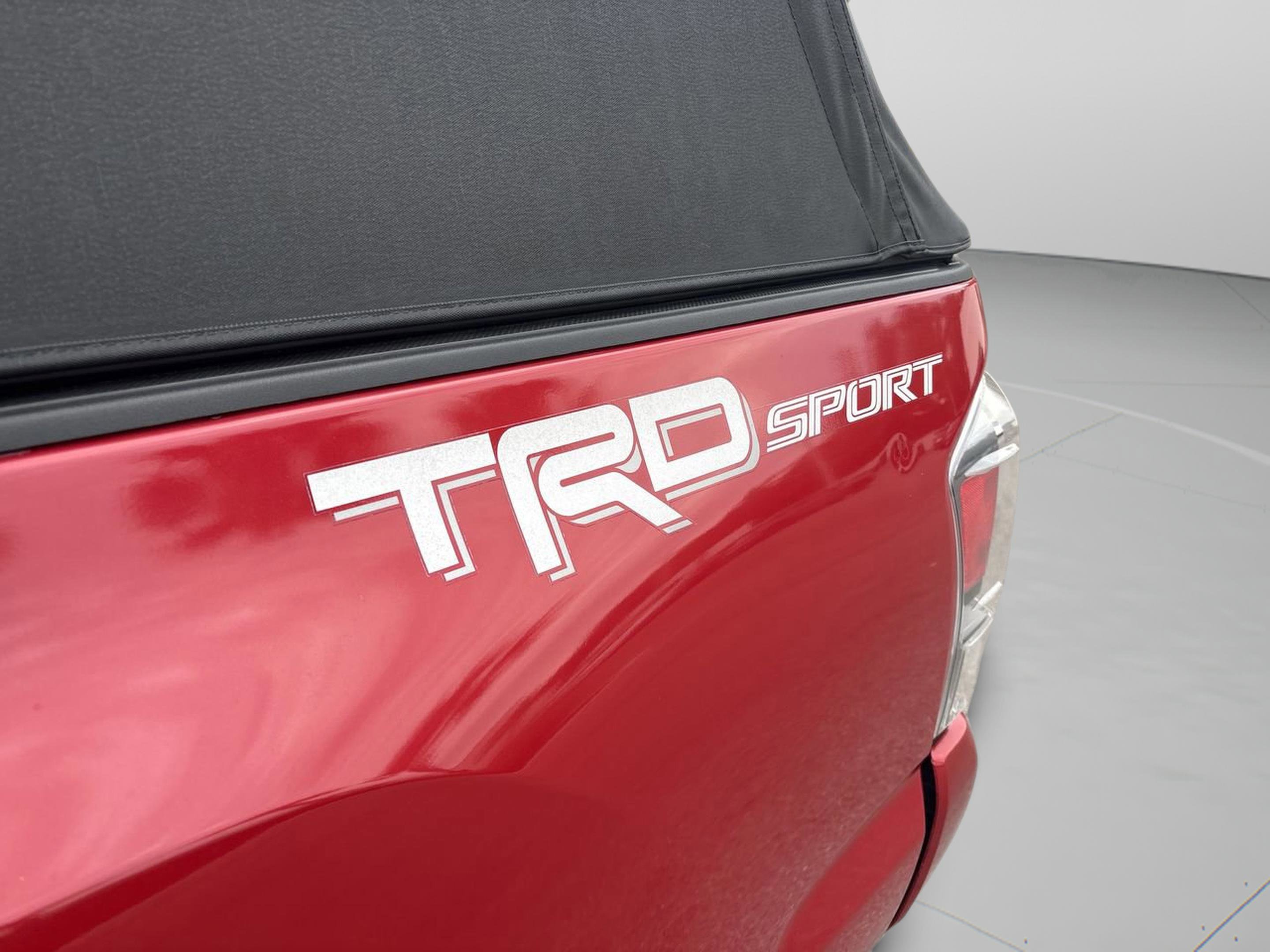 Used 2021 Toyota Tacoma TRD Sport image 26