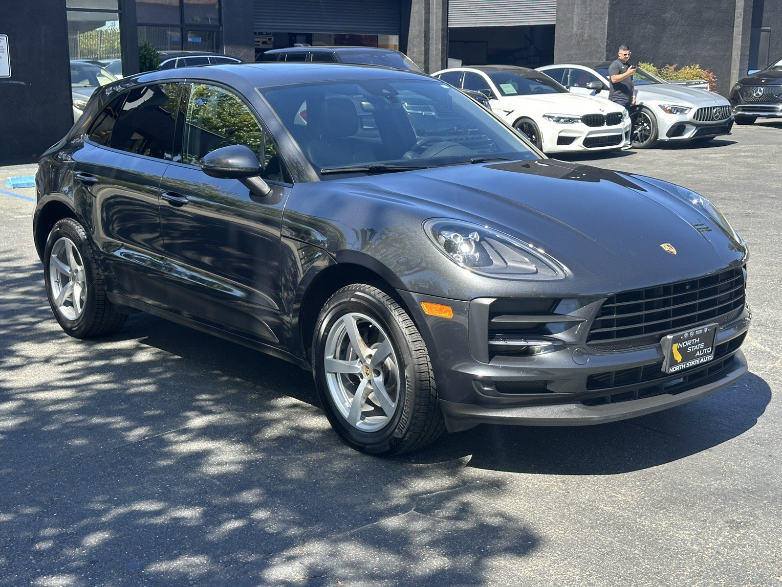 Used 2020 Porsche Macan AWD/4WD image 7