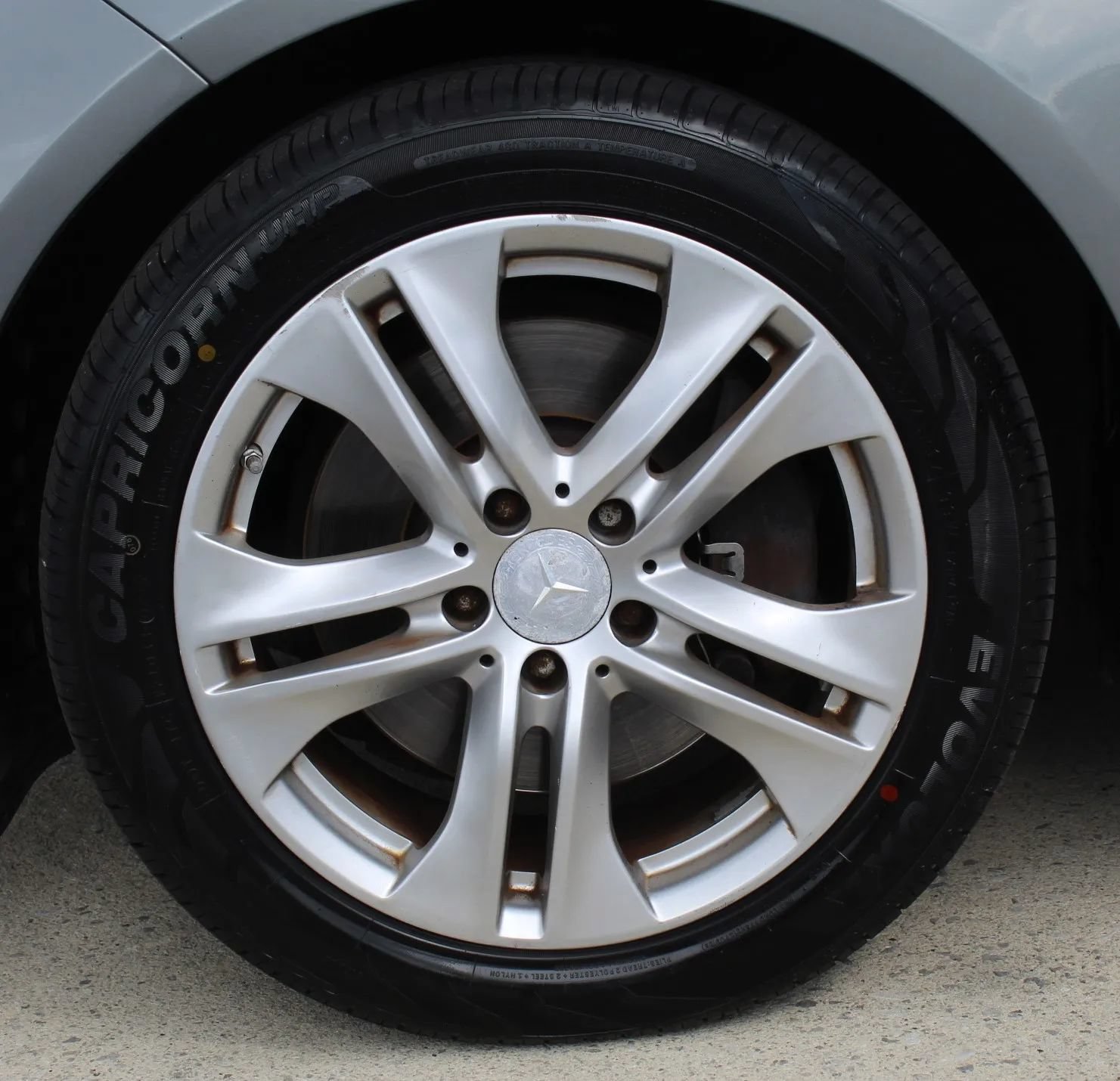 Used 2011 Mercedes-Benz E 350 4MATIC Wagon image 9