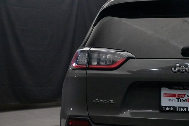 Used 2020 Jeep Cherokee Limited image 12