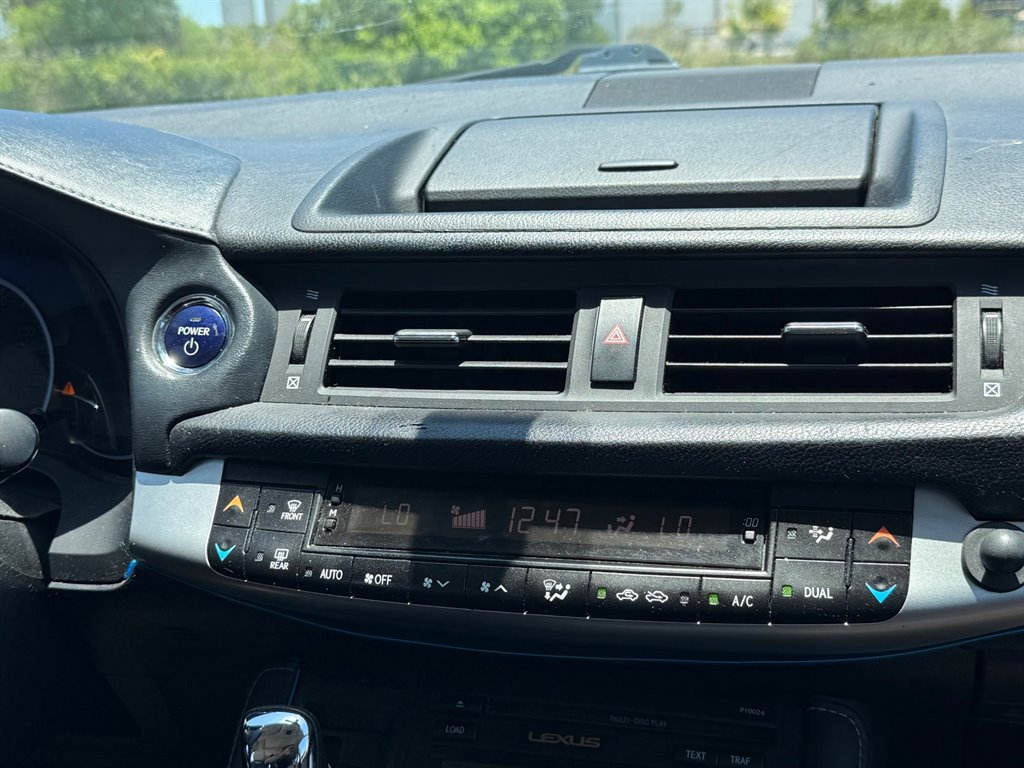 Used 2012 Lexus CT 200h Premium w/ Premium Audio Pkg image 13